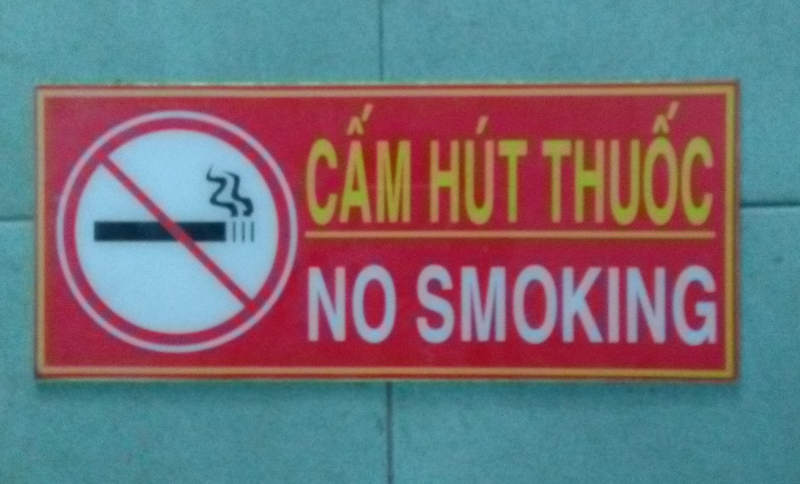 Biển báo cấm lửa cấm hút thuốc
   bằng mica