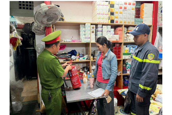 Đảm bảo an toàn phòng cháy chữa cháy nhà ở kết hợp kinh doanh 